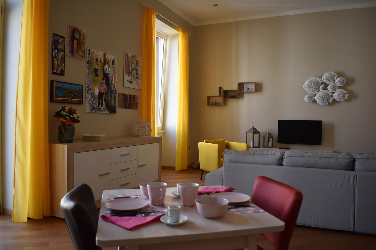 I Vicere B&B Deluxe Napoli Ngoại thất bức ảnh