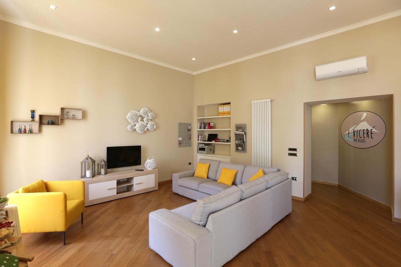 I Vicere B&B Deluxe Napoli Ngoại thất bức ảnh